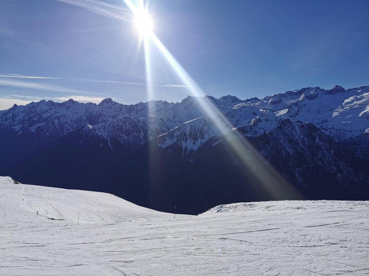 Appartamento Bagneres De Luchon Hyper Centre Esterno foto